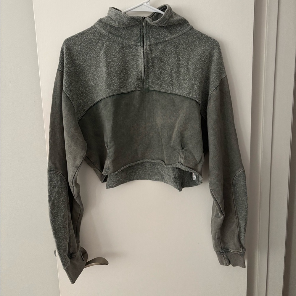 Urban Outfitters Cropped Quarter Zip Crew